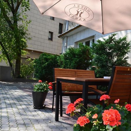 Karat Bed and Breakfast Warschau Buitenkant foto